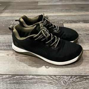 Strike Mvmnt Haze Trainers